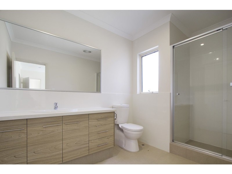 17 Matlock Heights, Darch WA 6065