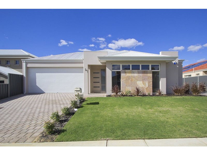 17 Matlock Heights, Darch WA 6065