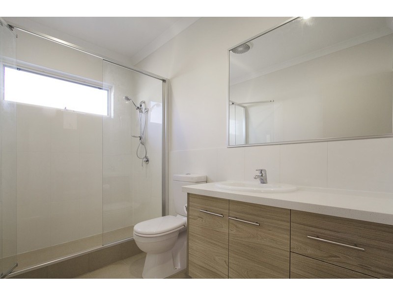 17 Matlock Heights, Darch WA 6065