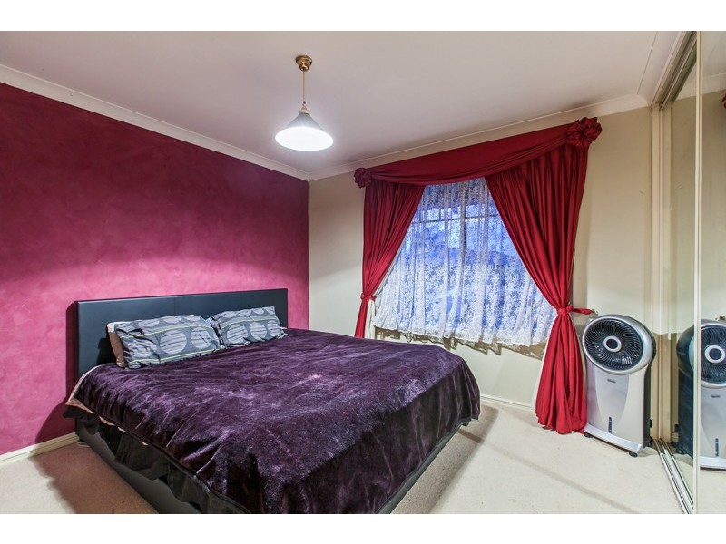 3 Karreen Way, South Guildford WA 6055