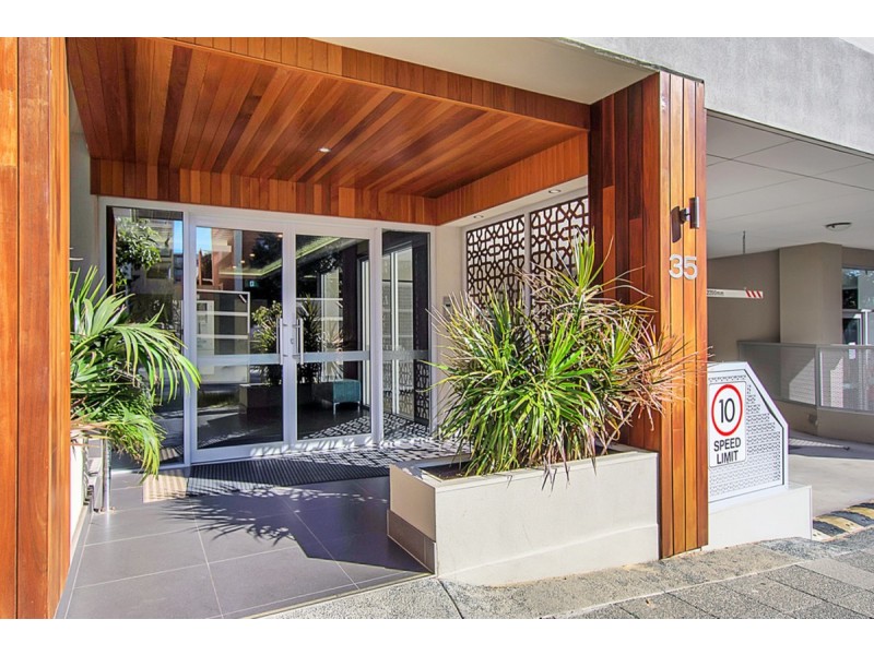 21/35 Wellington Street, East Perth WA 6004