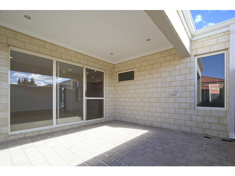 17A Matlock Heights, Darch WA 6065