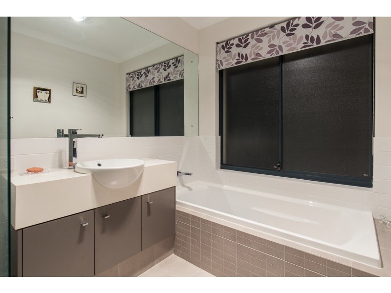 3 Rousham Road, Landsdale WA 6065