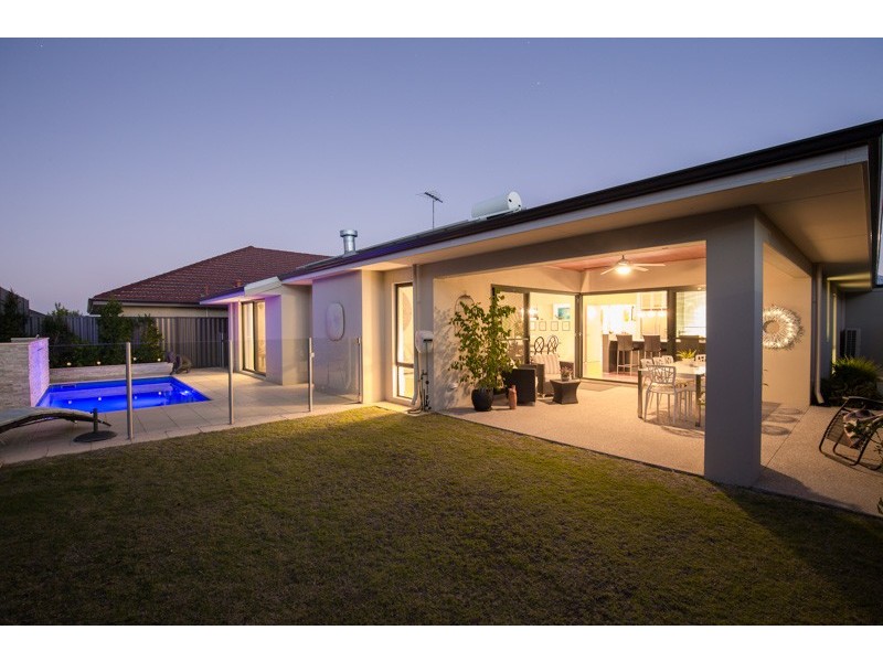 3 Rousham Road, Landsdale WA 6065