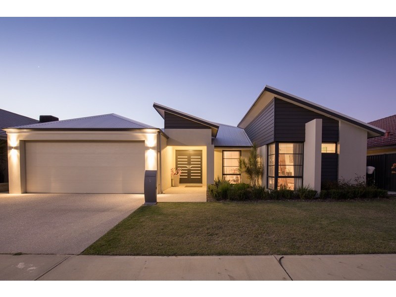 3 Rousham Road, Landsdale WA 6065