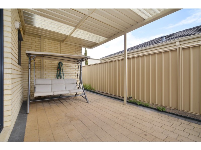 111 Hillcrest Road, Alexander Heights WA 6064