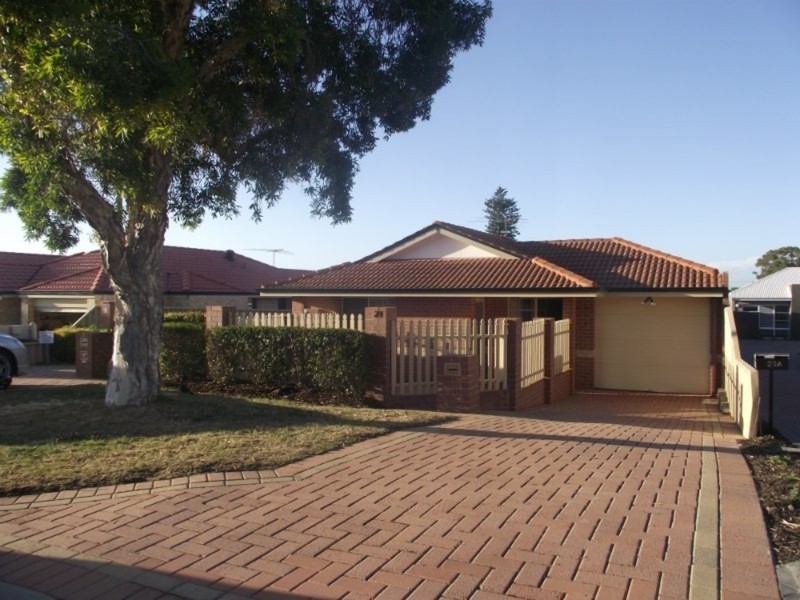 1/21 Moldavia Street, Tuart Hill WA 6060