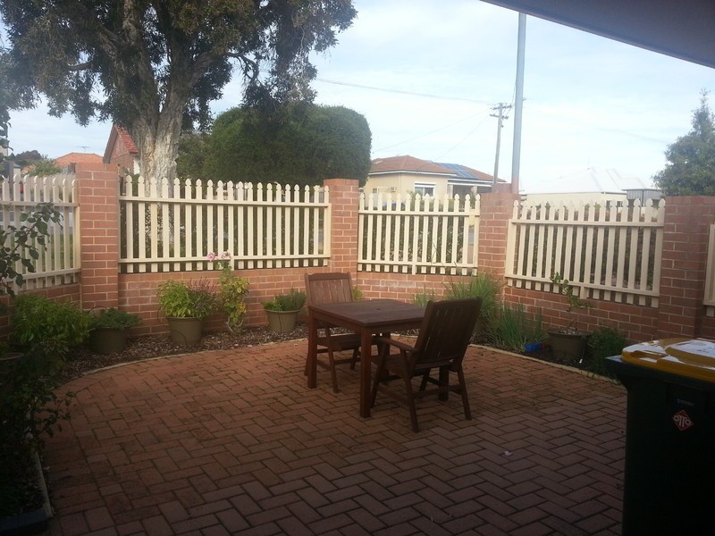 1/21 Moldavia Street, Tuart Hill WA 6060