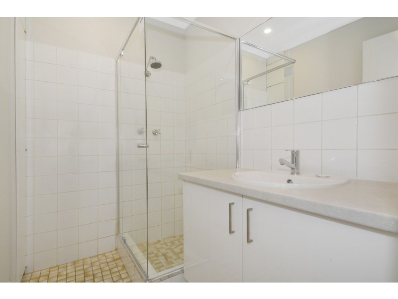 8/103 Federal Street, Tuart Hill WA 6060