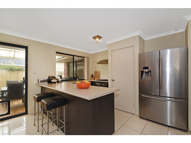 64B Eastdene Circle, Nollamara WA 6061