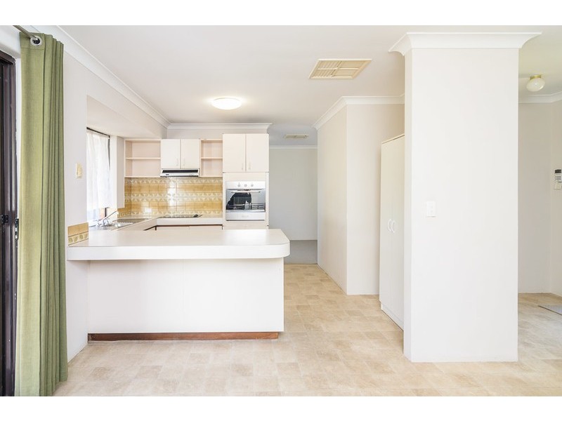 136 Cortis Way, Langford WA 6147