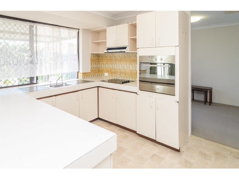 136 Cortis Way, Langford WA 6147