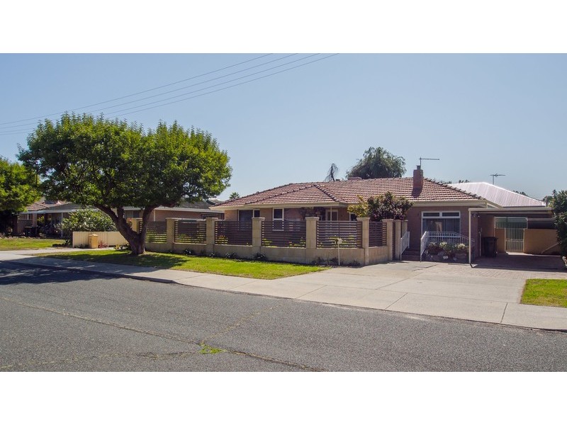 4 Paltridge Avenue, Carlisle WA 6101