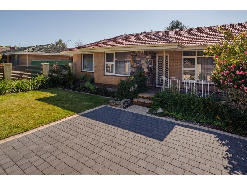 4 Paltridge Avenue, Carlisle WA 6101