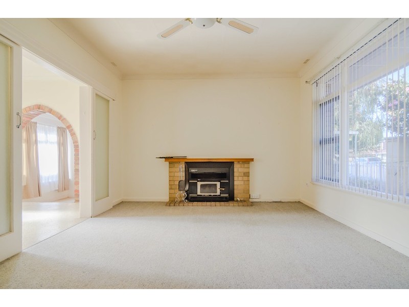 4 Paltridge Avenue, Carlisle WA 6101