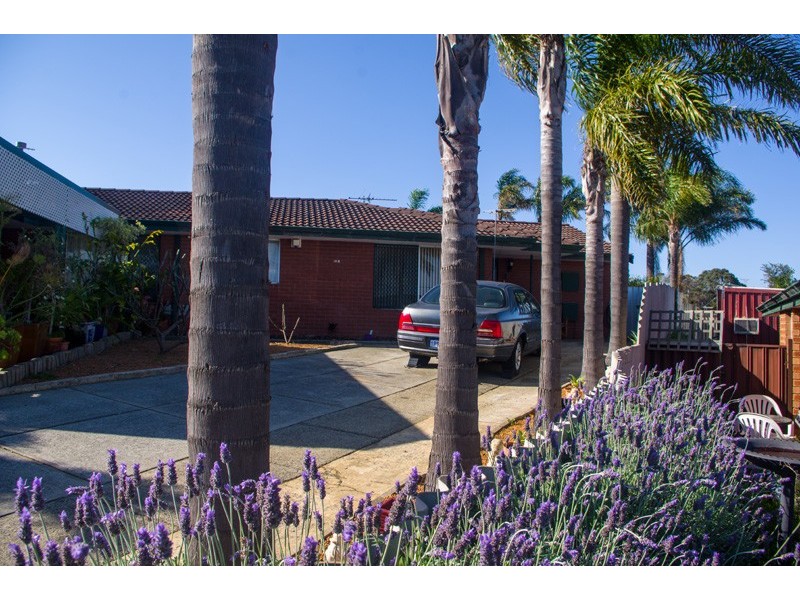 16B Tinaroo Court, South Lake WA 6164