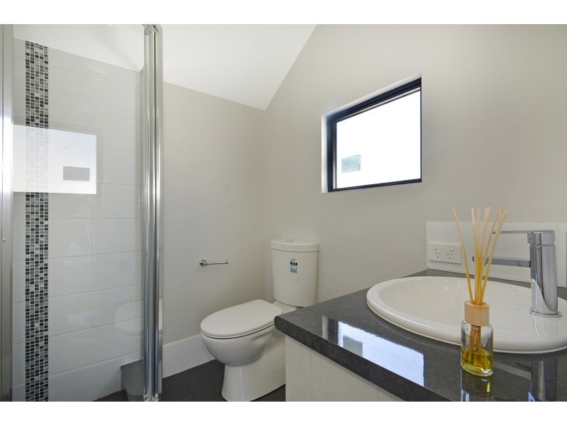 30-32 Raleigh Street, Belmont WA 6104