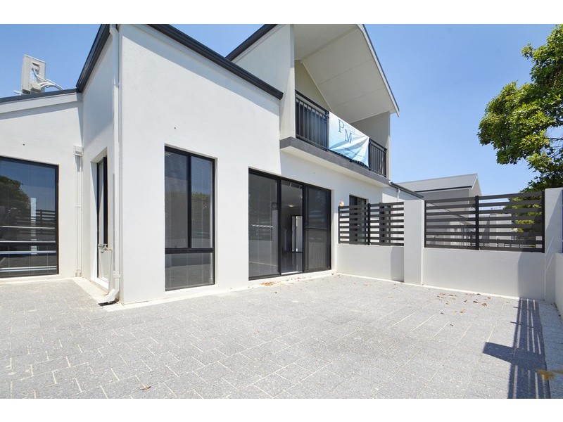 30-32 Raleigh Street, Belmont WA 6104