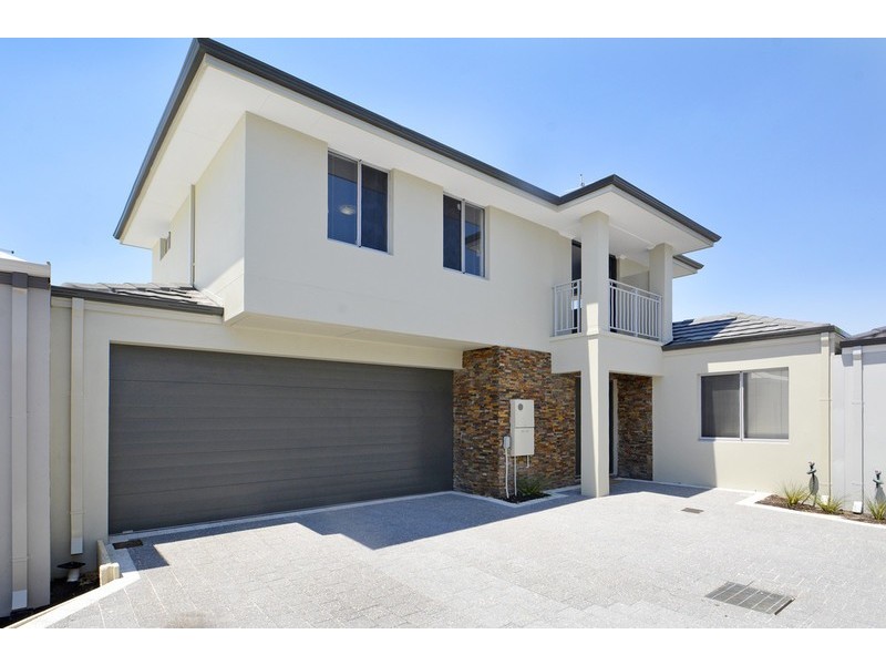 30-32 Raleigh Street, Belmont WA 6104