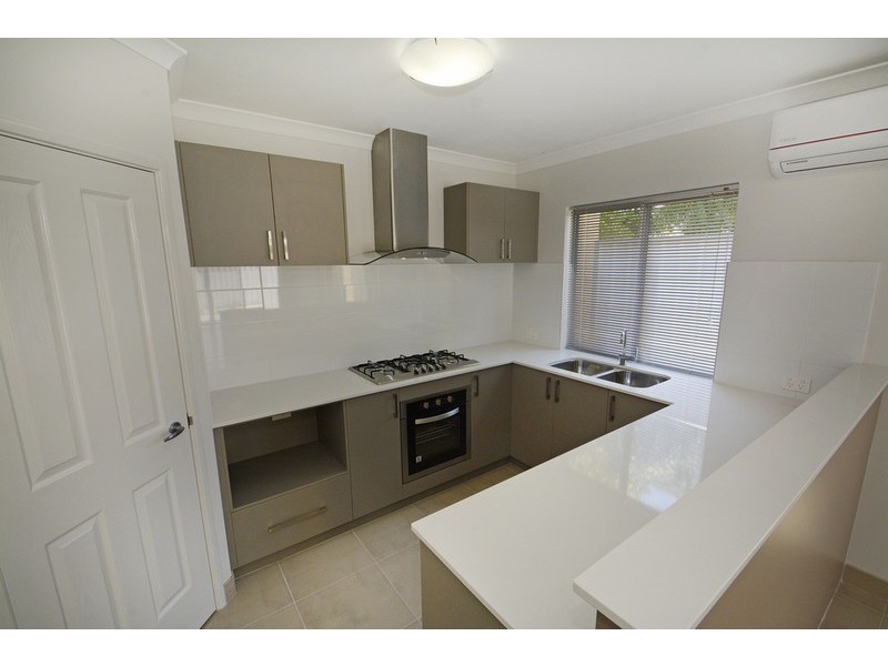 30-32 Raleigh Street, Belmont WA 6104