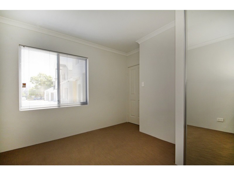 30-32 Raleigh Street, Belmont WA 6104