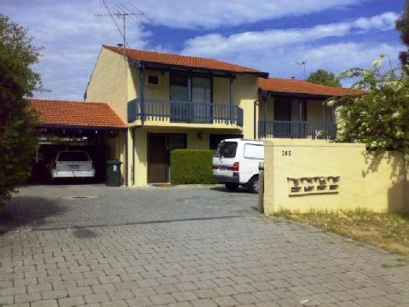 2/785 Karrinyup Road, Balcatta WA 6021