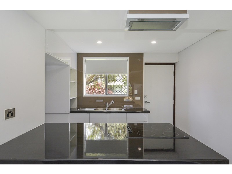 1/210 Swan Street, Yokine WA 6060