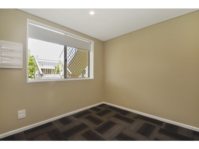 1/210 Swan Street, Yokine WA 6060