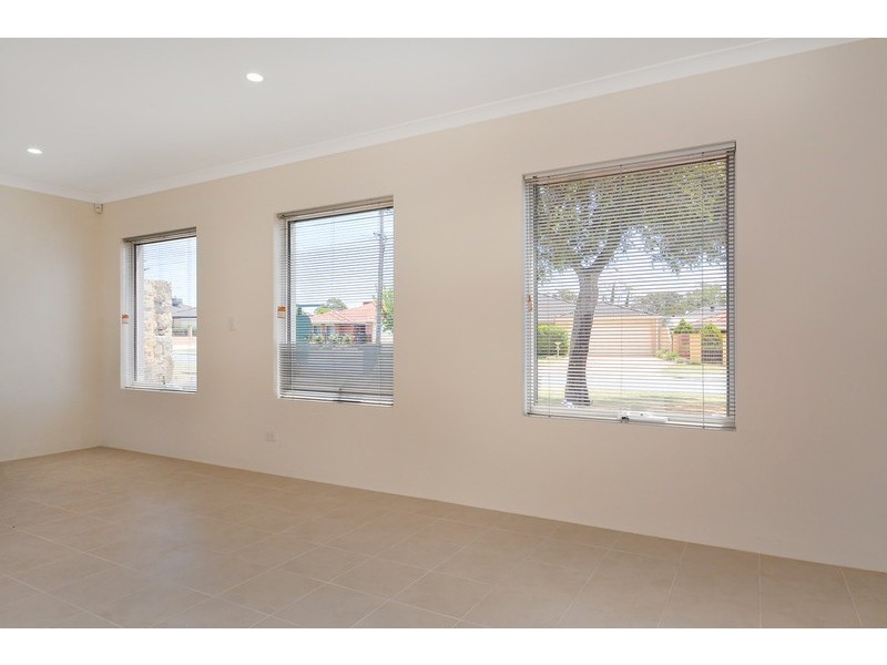 125A Culloton Crescent, Balga WA 6061