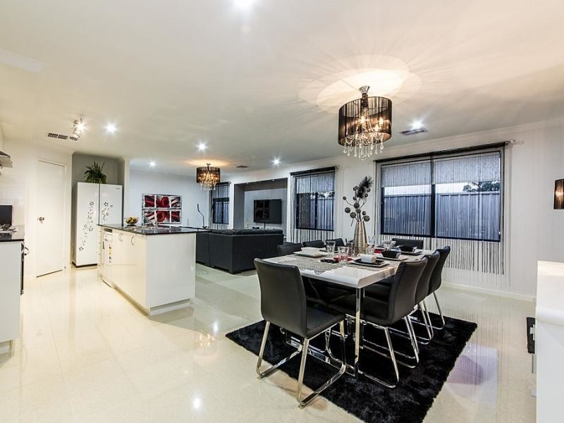 3 Watershed Way, Pearsall WA 6065