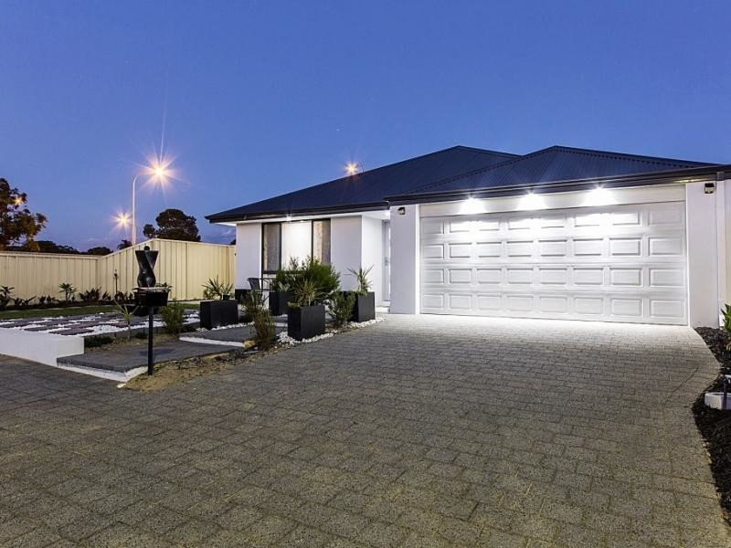 3 Watershed Way, Pearsall WA 6065