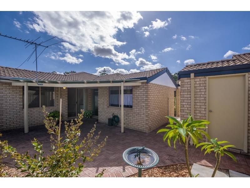 2/369-371 Light Street, Dianella WA 6059