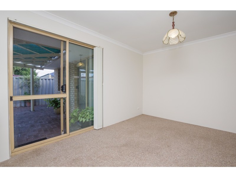 2/369-371 Light Street, Dianella WA 6059