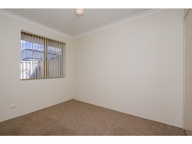 2/369-371 Light Street, Dianella WA 6059