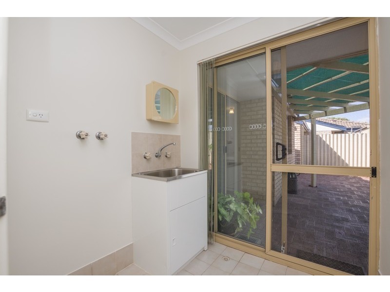 2/369-371 Light Street, Dianella WA 6059