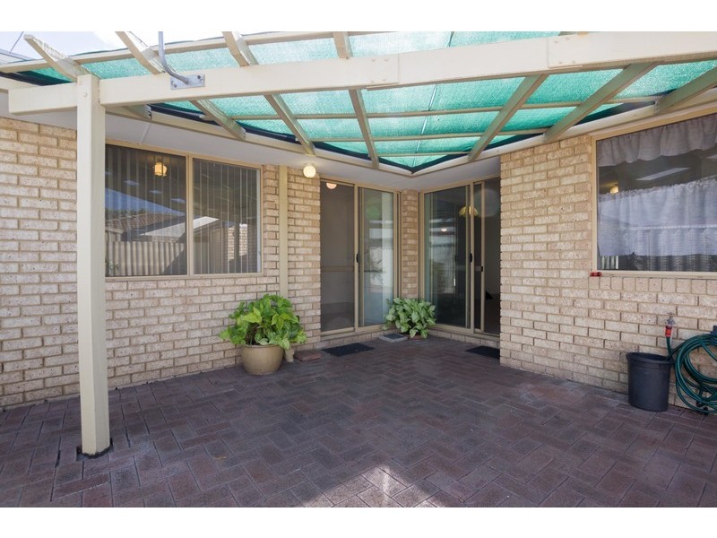 2/369-371 Light Street, Dianella WA 6059
