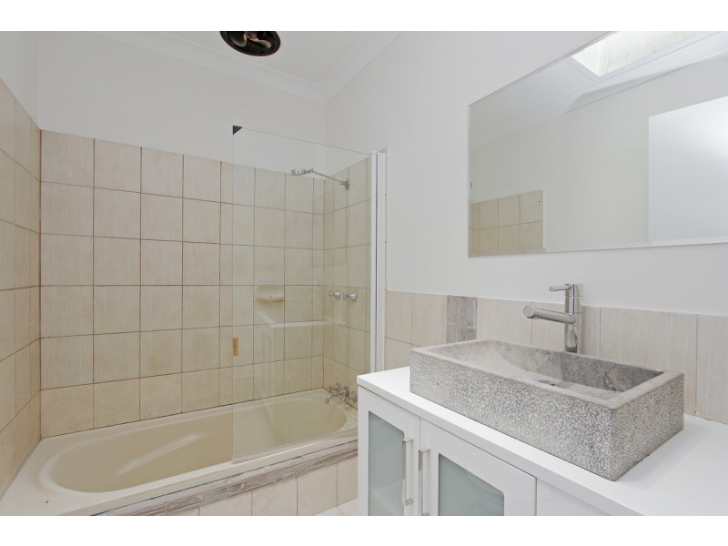 8/62 Smith Street, Dianella WA 6059