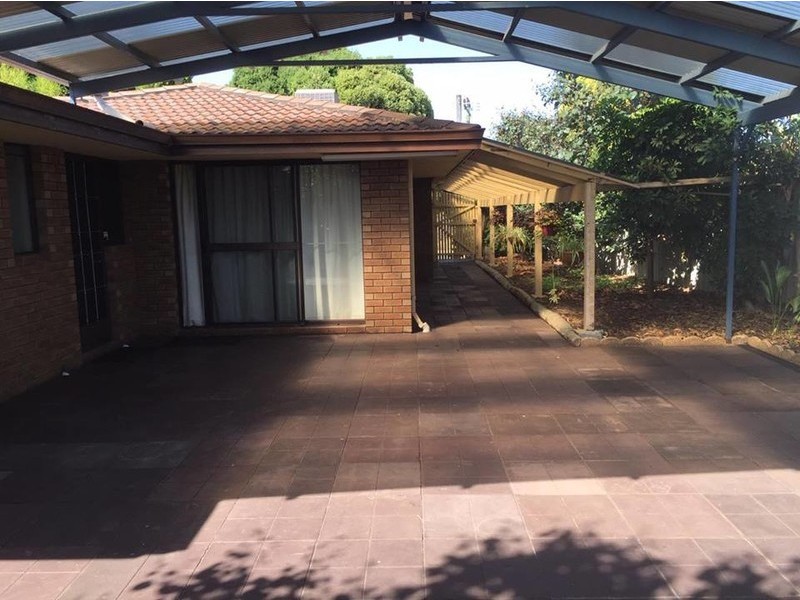 66 Bernard Manning Drive, Duncraig WA 6023