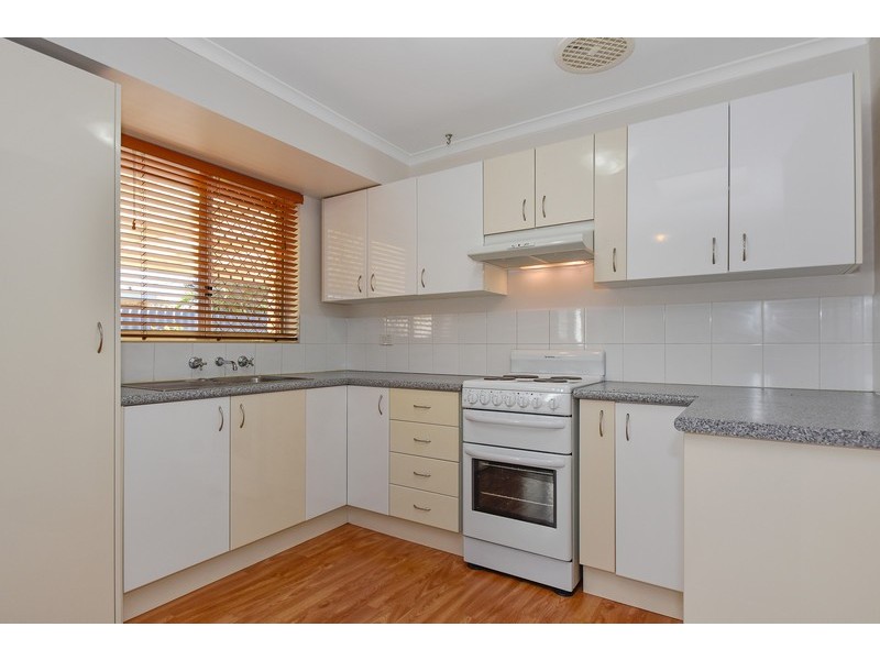 37 Blaxland Way, Padbury WA 6025