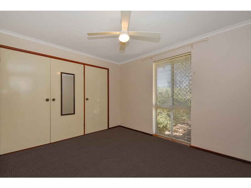 37 Blaxland Way, Padbury WA 6025