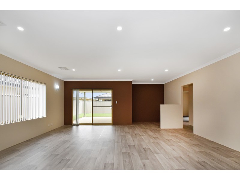 29 Manich Drive, Martin WA 6110