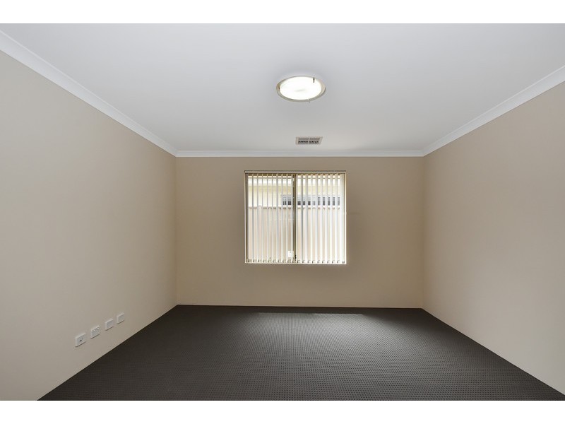 29 Manich Drive, Martin WA 6110