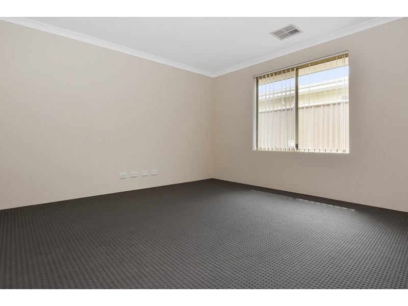 29 Manich Drive, Martin WA 6110