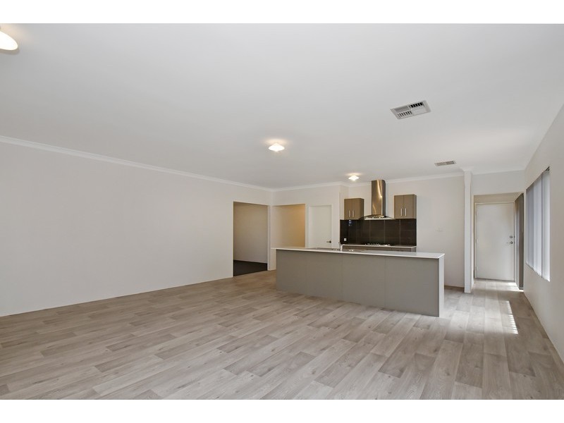 30 Cumbine Loop, Martin WA 6110