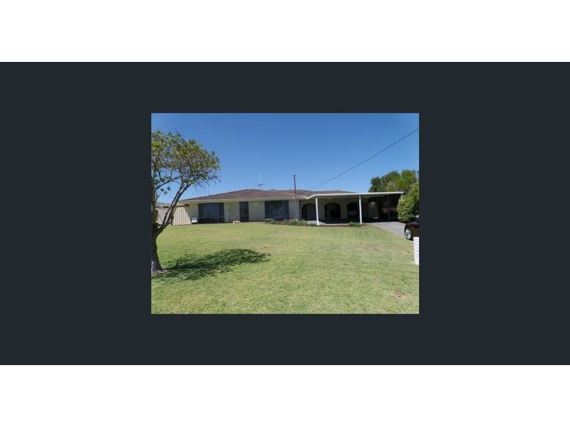 2 Newcombe Way, Padbury WA 6025