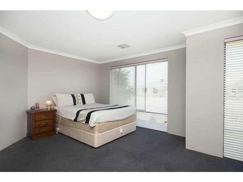 Meadow Springs WA 6210