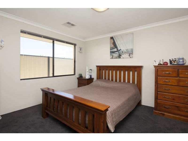 Meadow Springs WA 6210