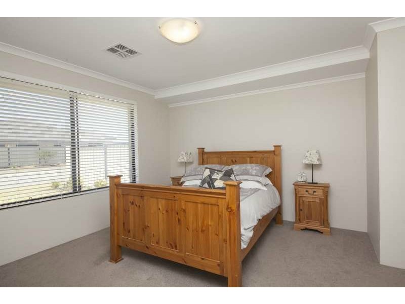 Meadow Springs WA 6210