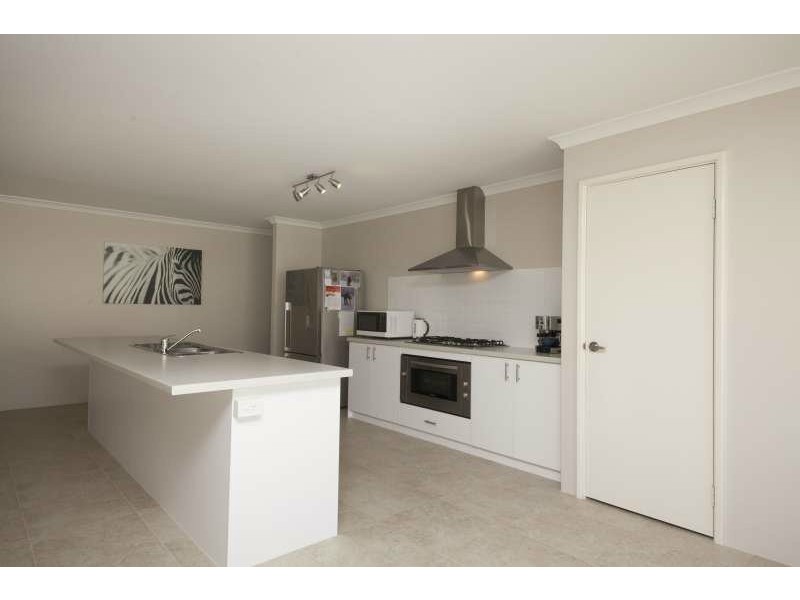 Meadow Springs WA 6210