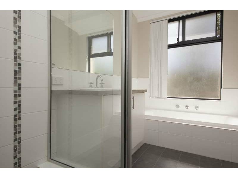 Meadow Springs WA 6210